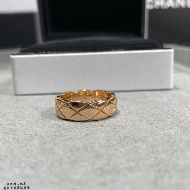 Ch**el rings